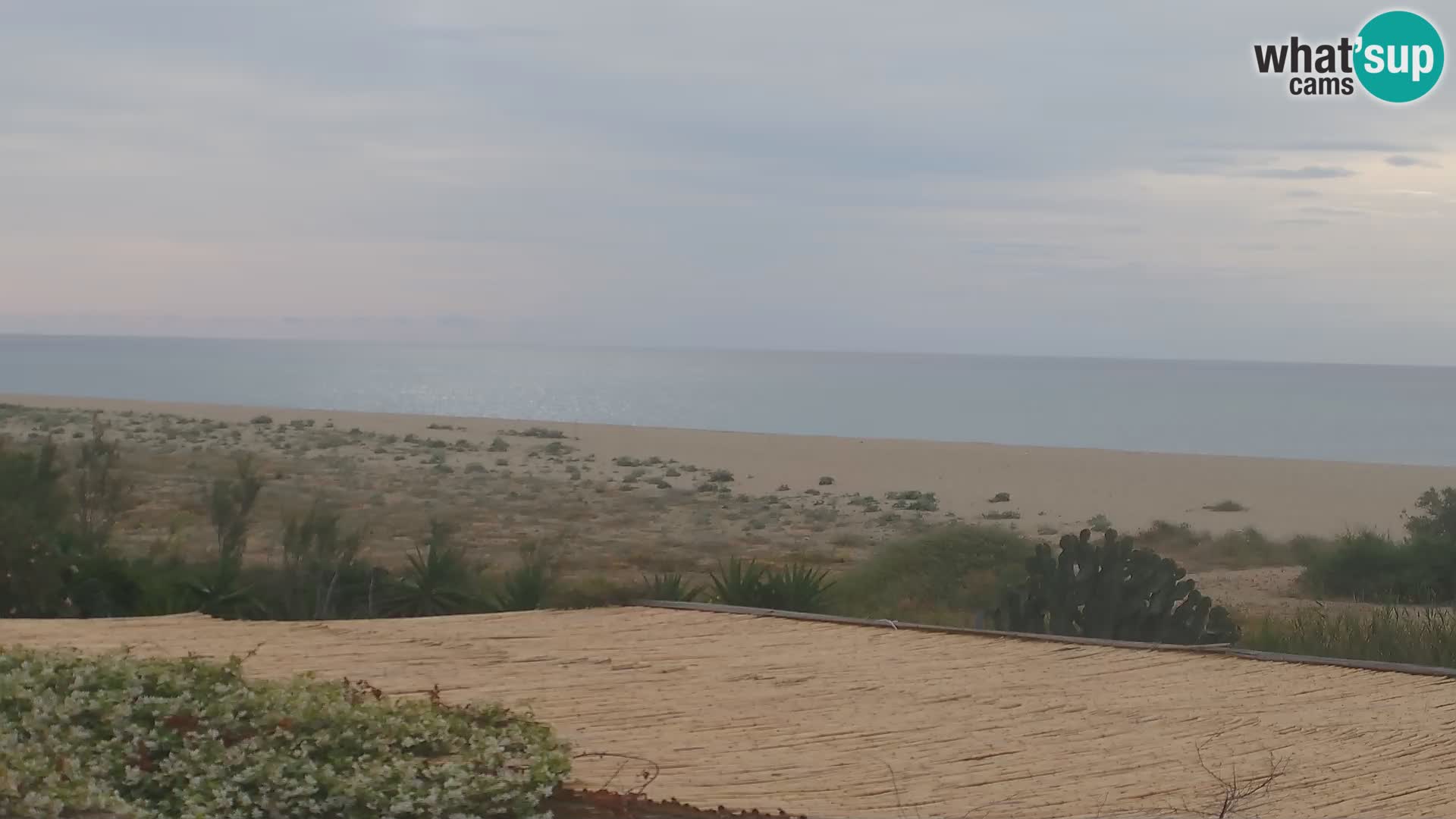 Spletna kamera Marina di Orosei – plaža v Sardiniji – Italija