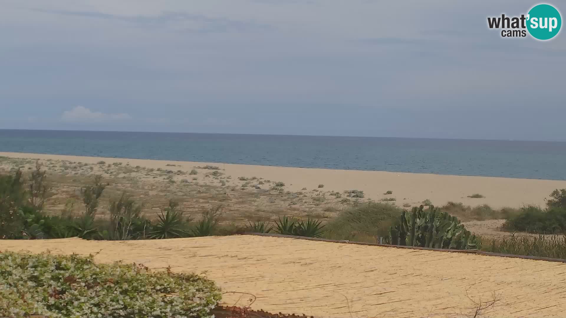 Spletna kamera Marina di Orosei – plaža v Sardiniji – Italija