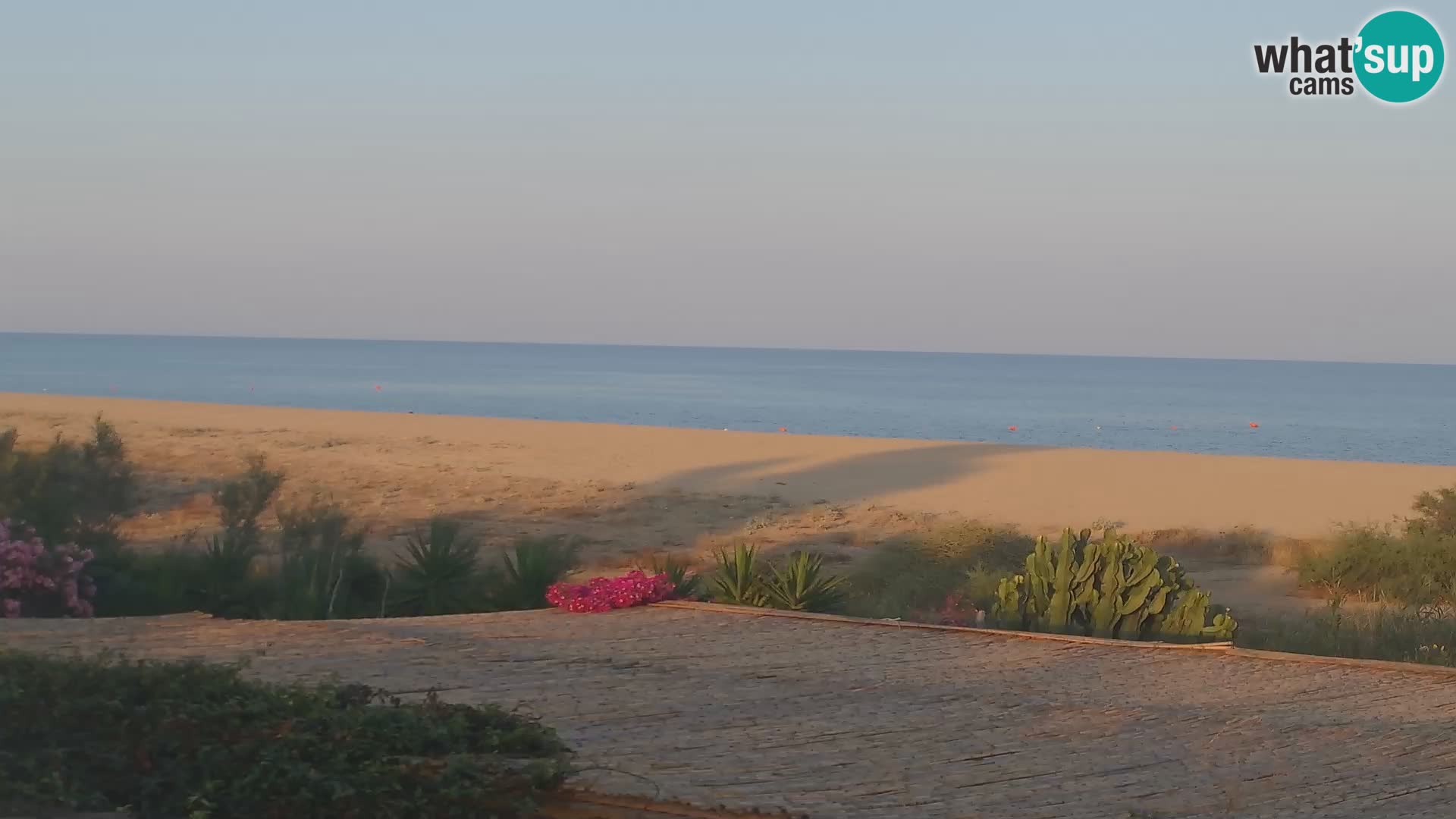 Spletna kamera Marina di Orosei – plaža v Sardiniji – Italija