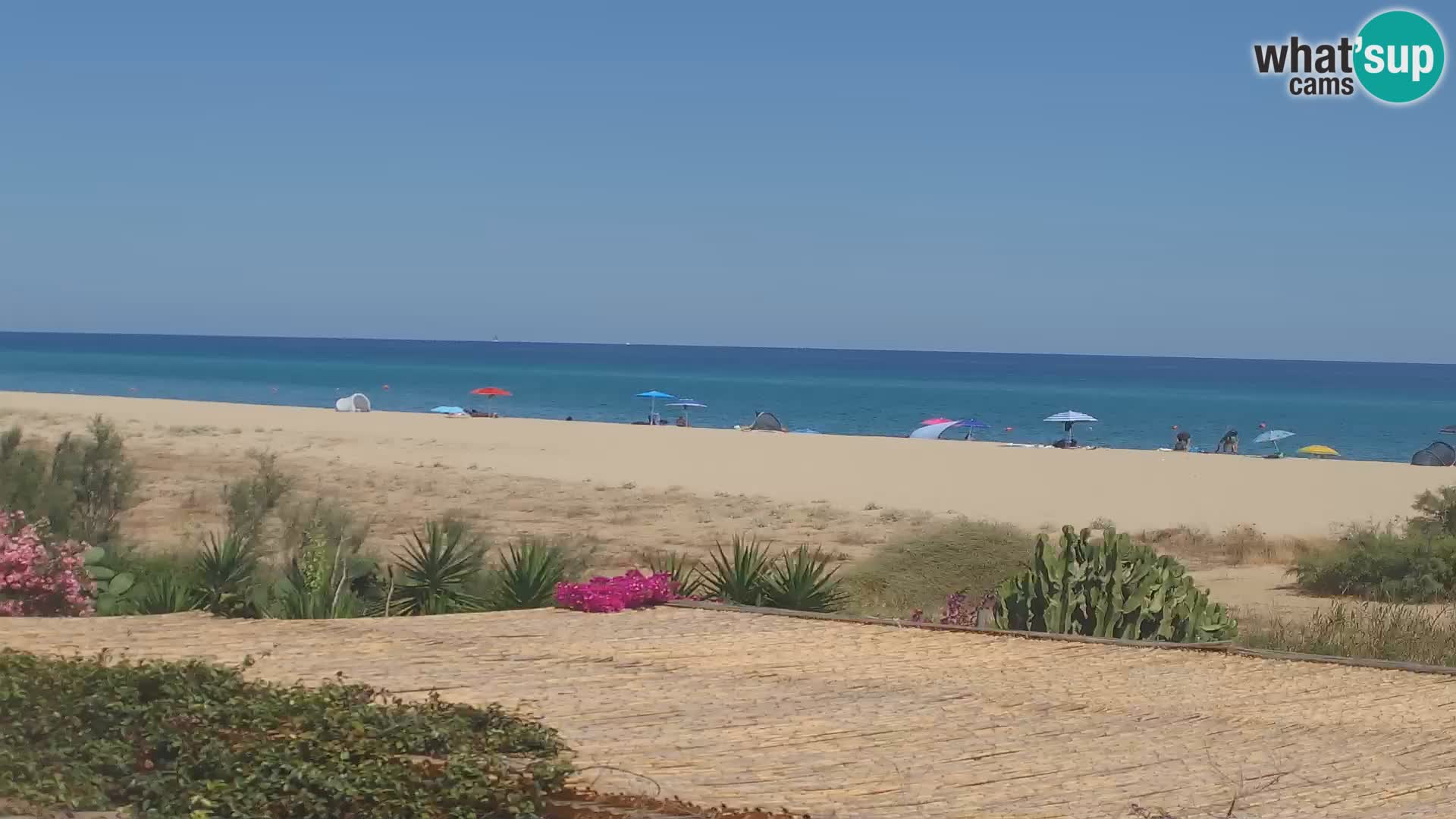 Spletna kamera Marina di Orosei – plaža v Sardiniji – Italija
