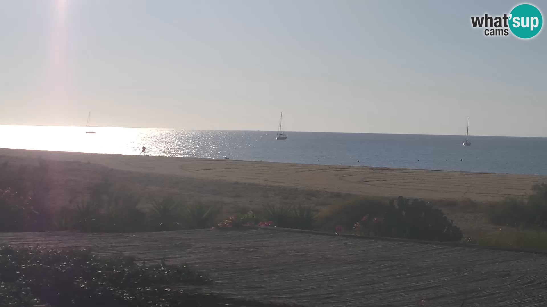Spletna kamera Marina di Orosei – plaža v Sardiniji – Italija