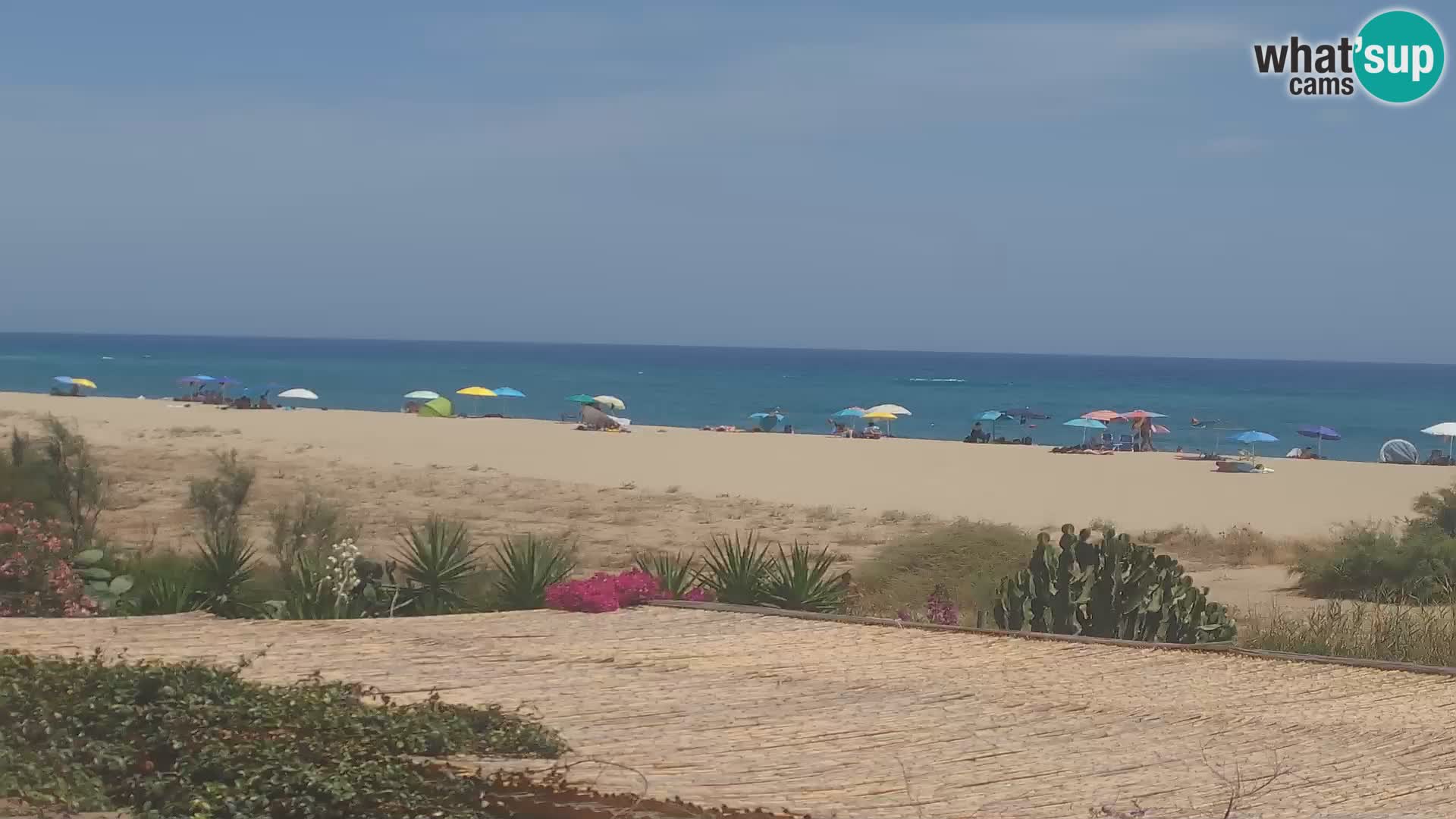 Spletna kamera Marina di Orosei – plaža v Sardiniji – Italija
