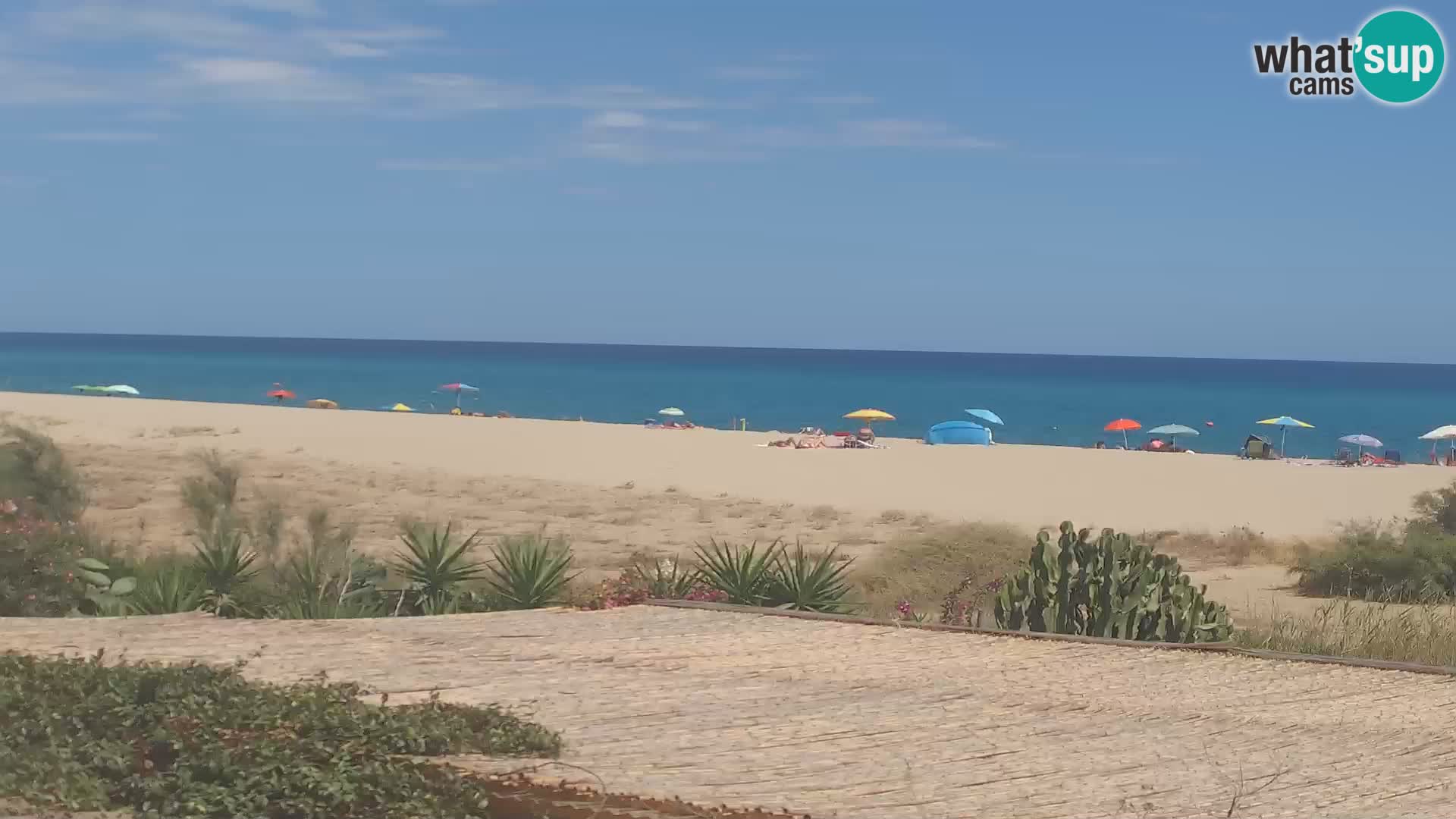 Spletna kamera Marina di Orosei – plaža v Sardiniji – Italija