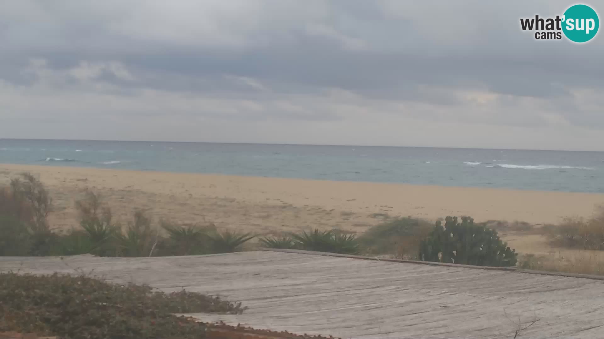 Spletna kamera Marina di Orosei – plaža v Sardiniji – Italija