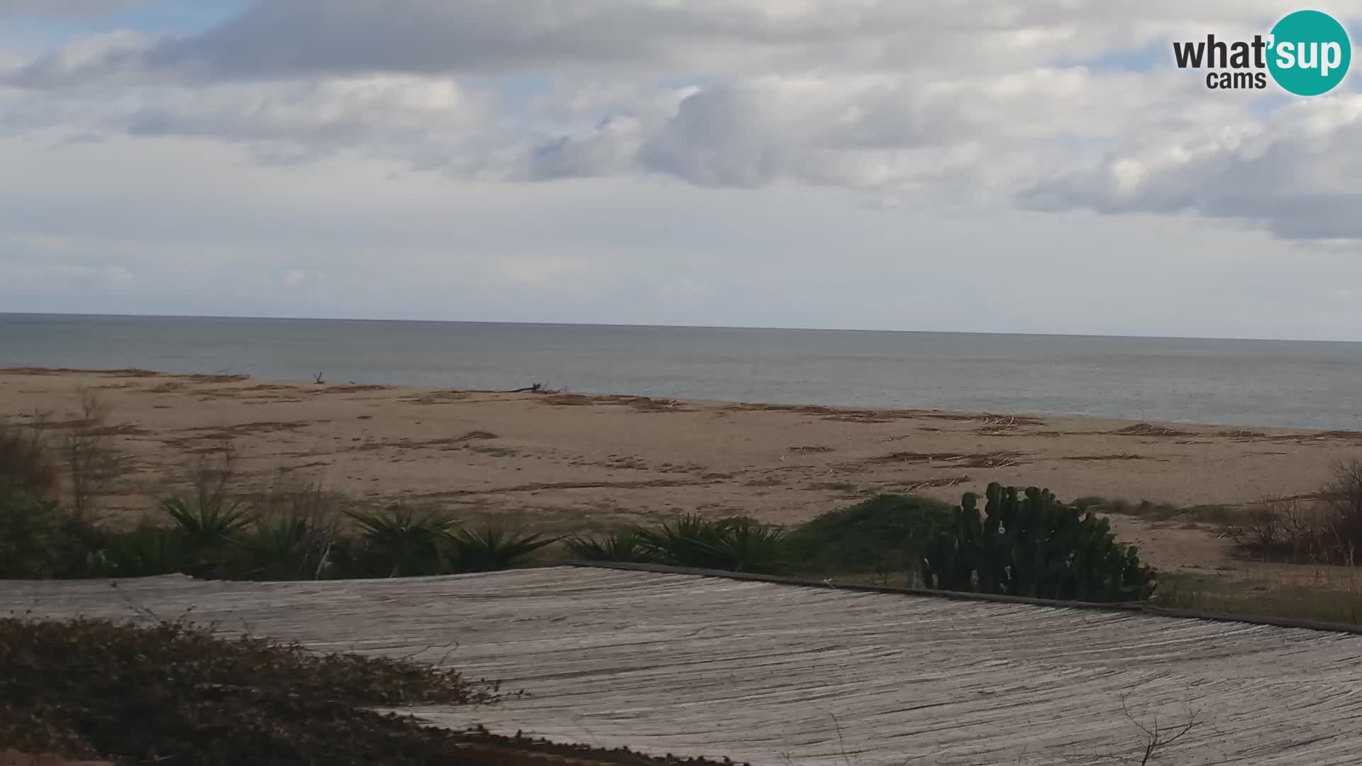Web kamera Marina di Orosei – plaža u Sardiniji – Italija