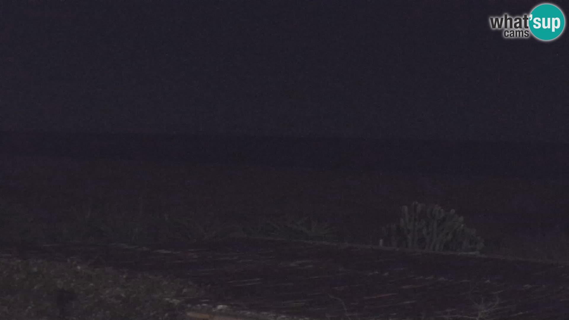 Spletna kamera Marina di Orosei – plaža v Sardiniji – Italija