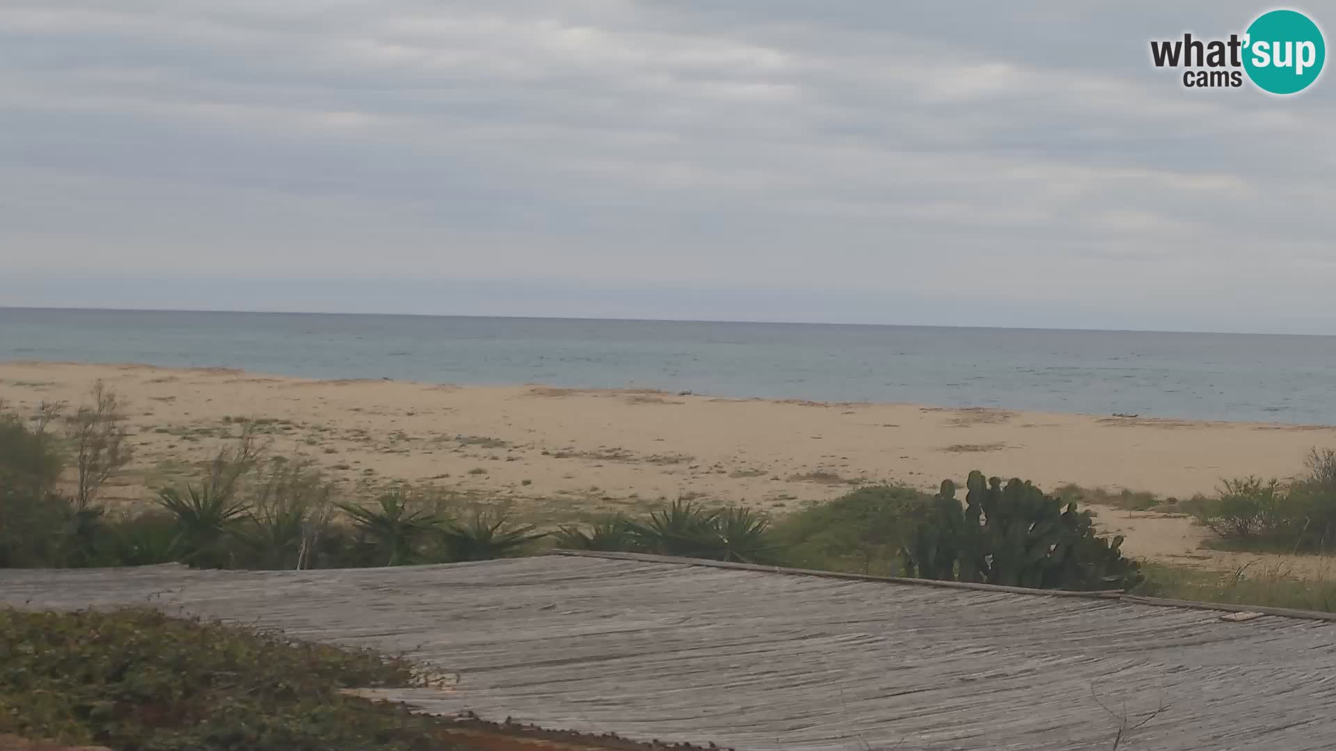 Spletna kamera Marina di Orosei – plaža v Sardiniji – Italija