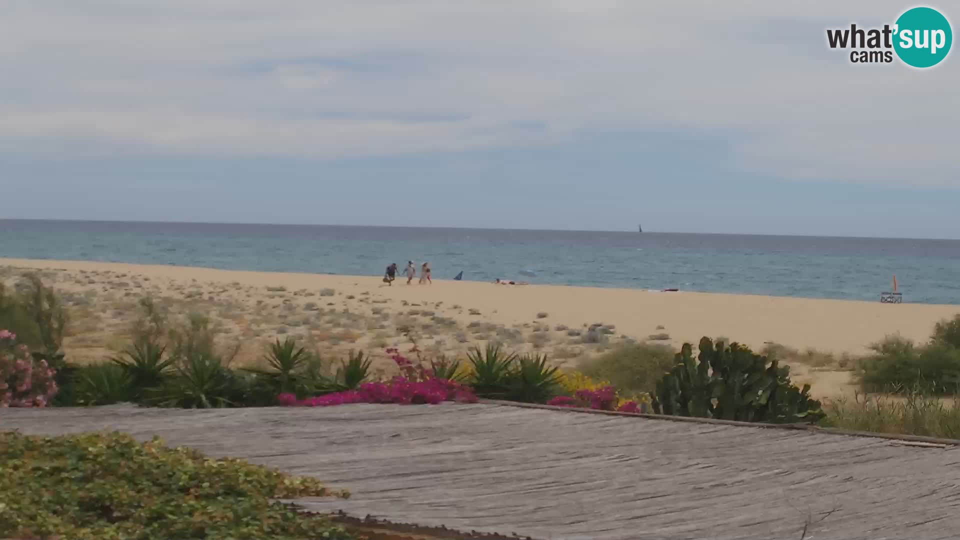 Web kamera Marina di Orosei – plaža u Sardiniji – Italija