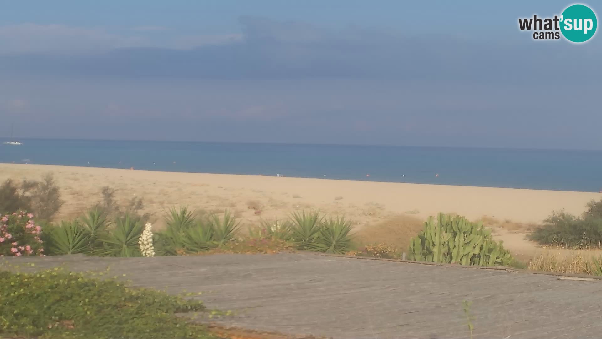 Web kamera Marina di Orosei – plaža u Sardiniji – Italija