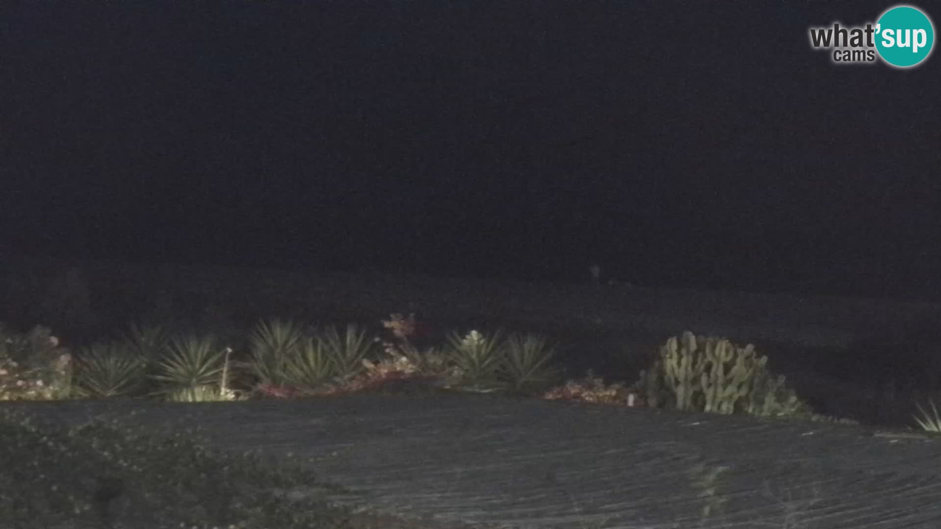 Spletna kamera Marina di Orosei – plaža v Sardiniji – Italija