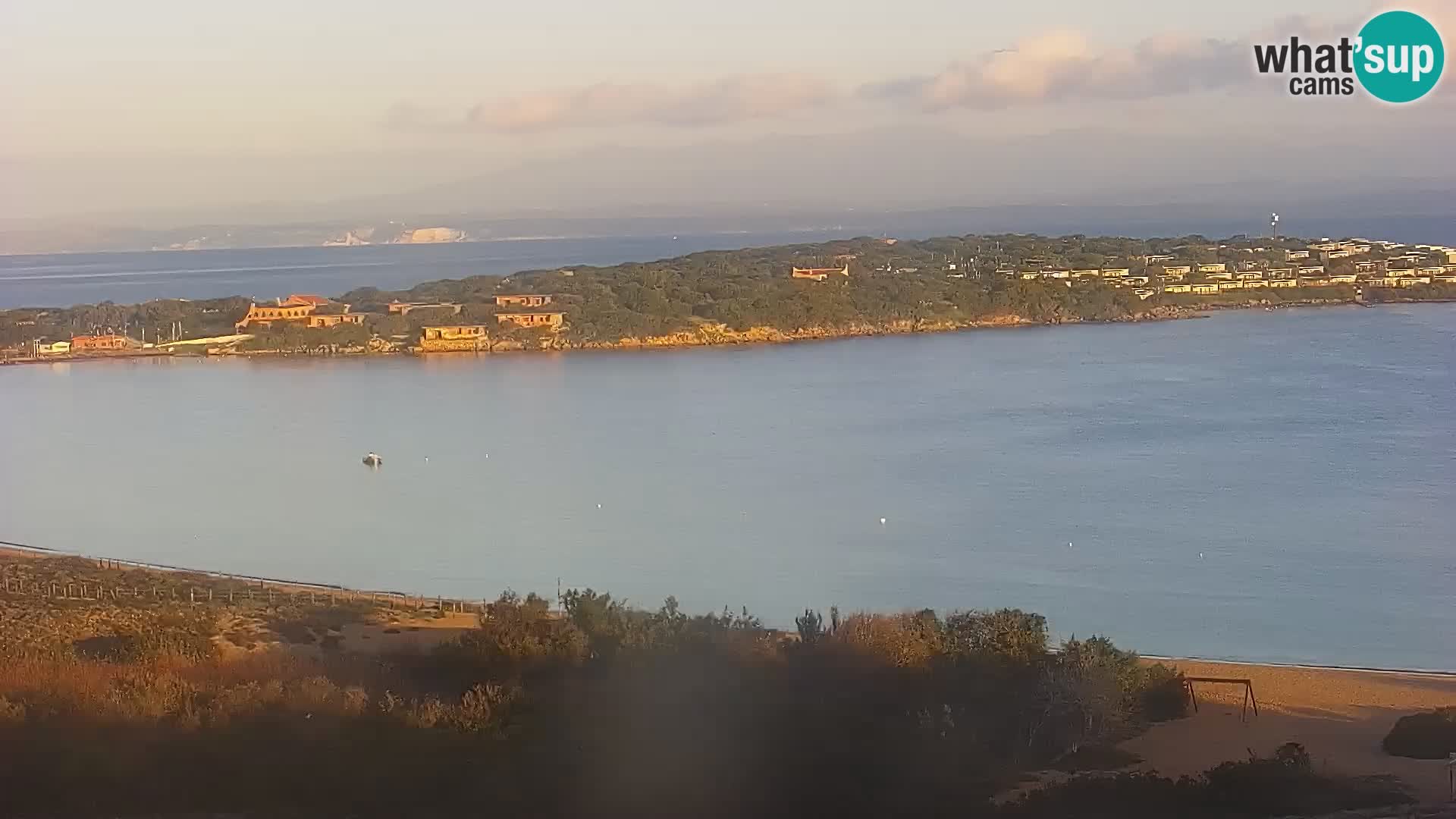 Spletna kamera plaža Porto Pollo Sardinija v živo