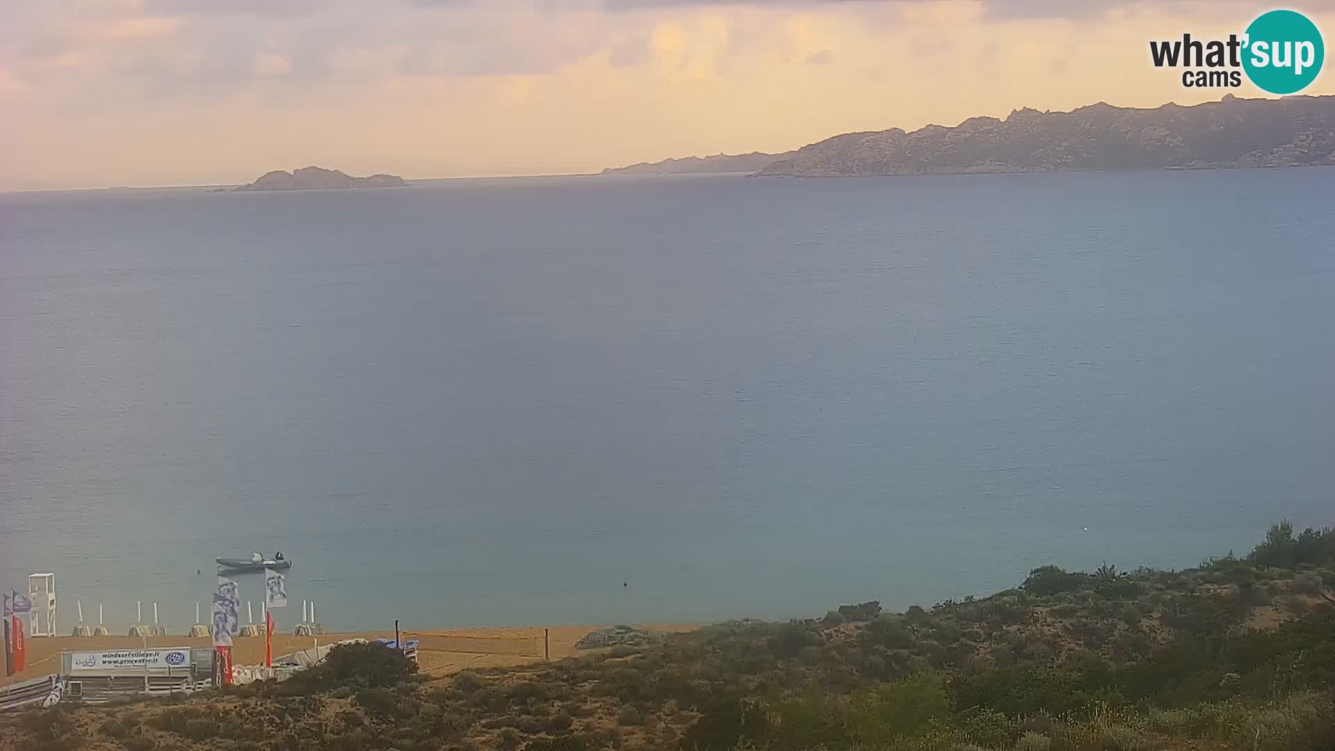 Camera en vivo Porto Pollo playa Cerdeña