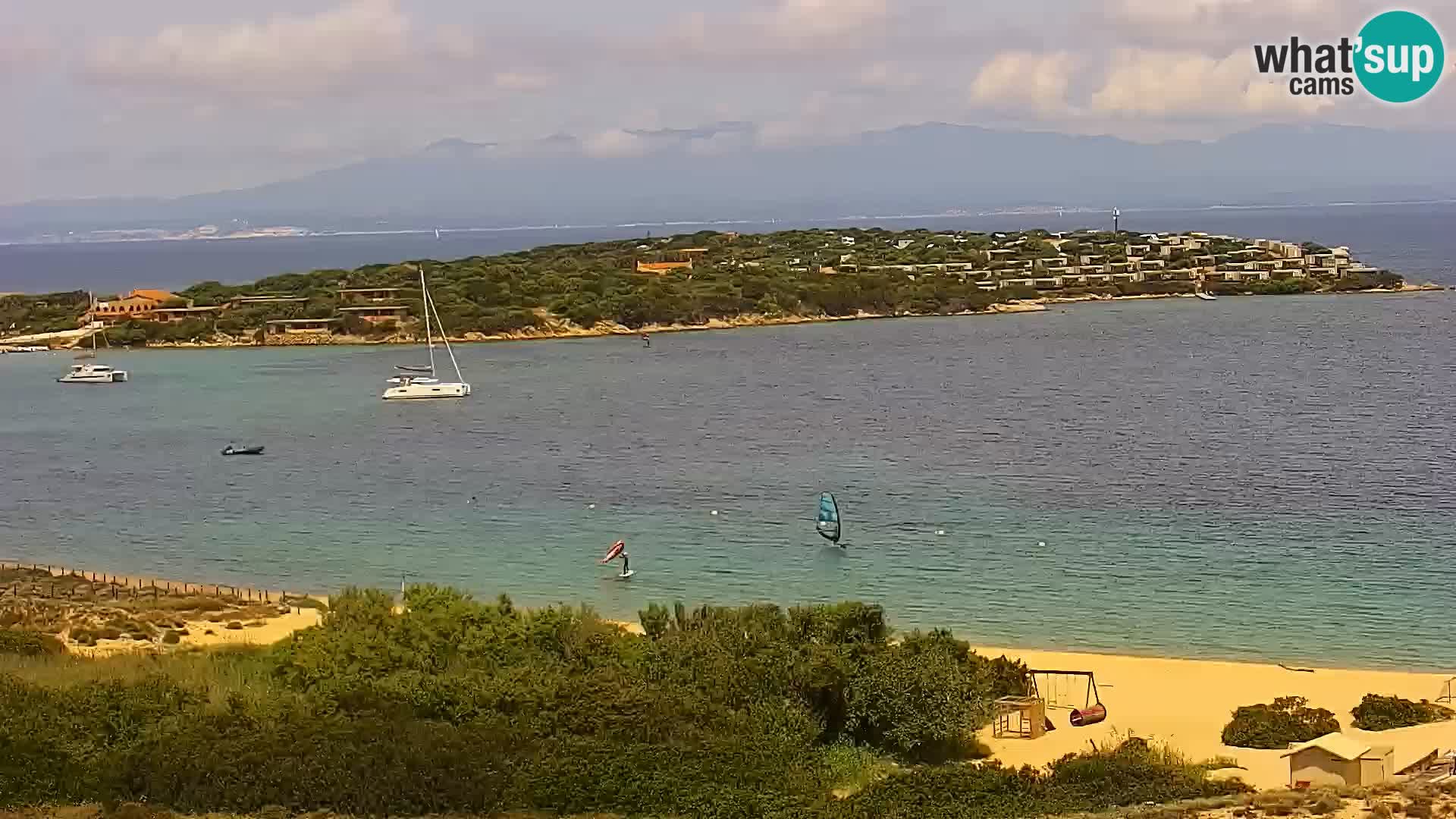 Spletna kamera plaža Porto Pollo Sardinija v živo