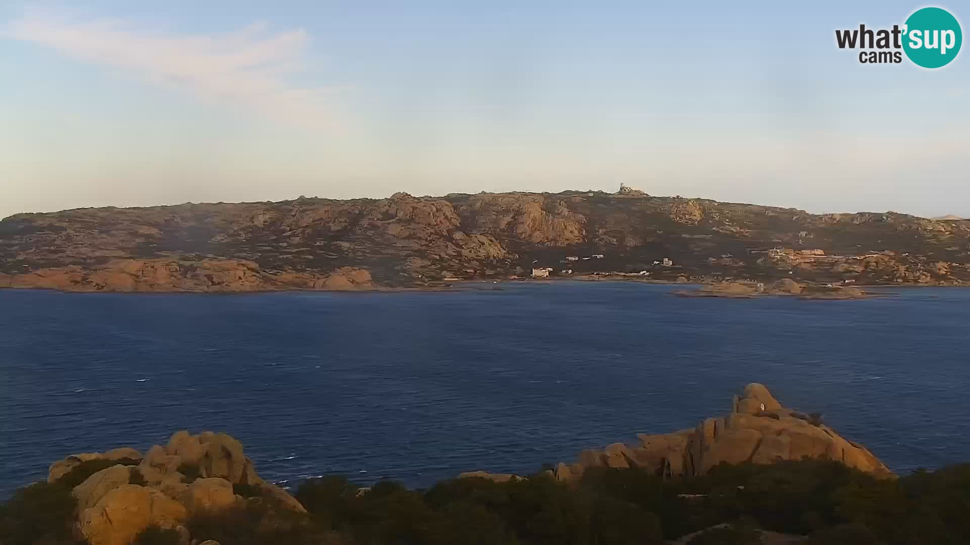 Punta Sardegna webcam la Vedetta – Palau – Maddalena – Sardinia