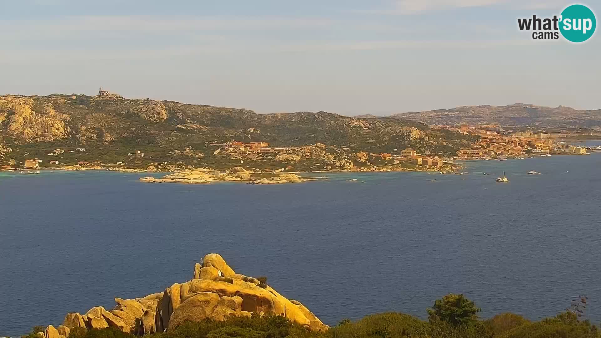 Punta Sardegna webcam la Vedetta – Palau – Maddalena – Sardinia