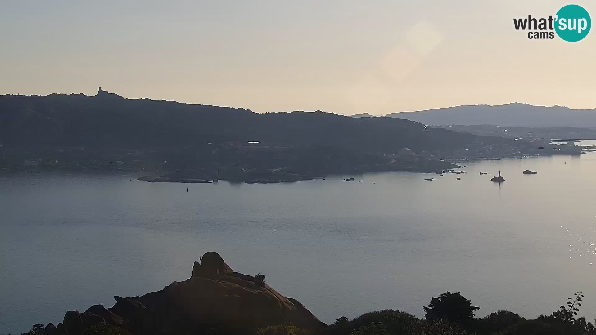 Punta Sardegna webcam la Vedetta – Palau – Maddalena – Sardinia