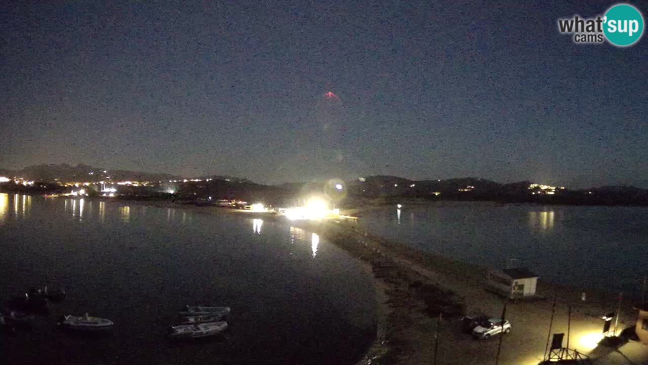 L’Isuledda spletna kamera Isola dei Gabbiani – Porto Pollo – Palau – Sardinija – Italija