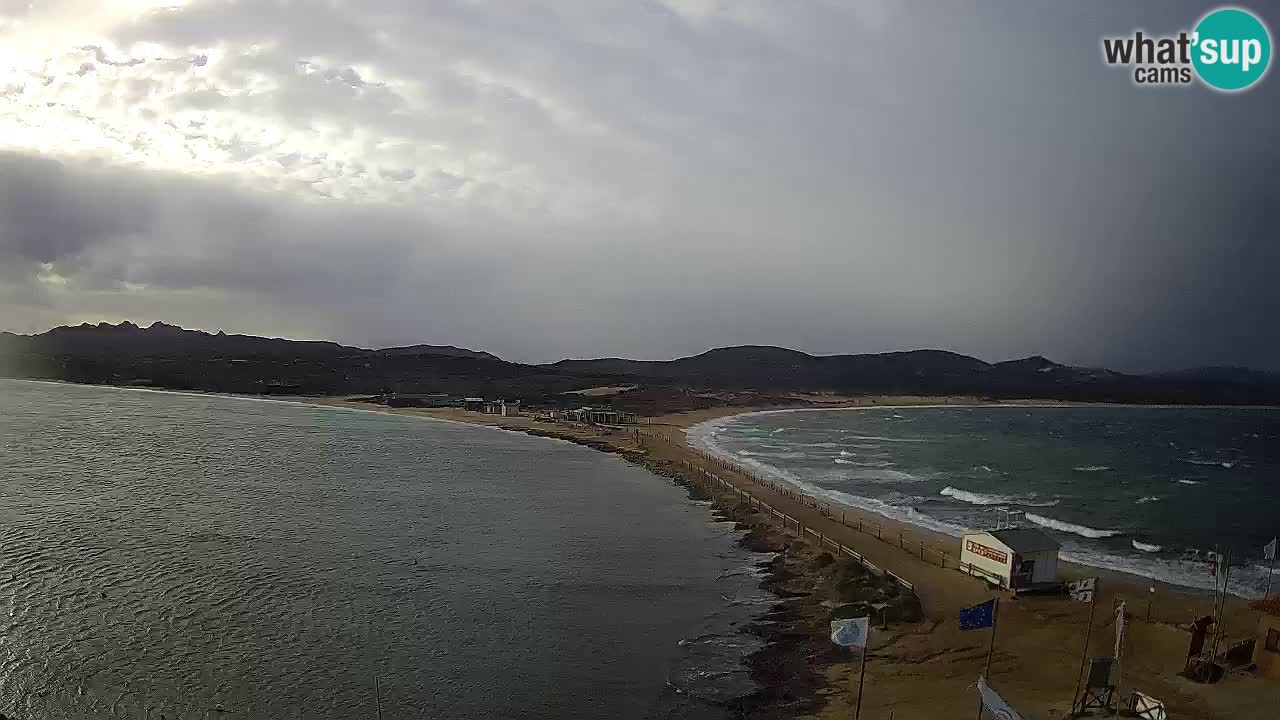 L’Isuledda spletna kamera Isola dei Gabbiani – Porto Pollo – Palau – Sardinija – Italija