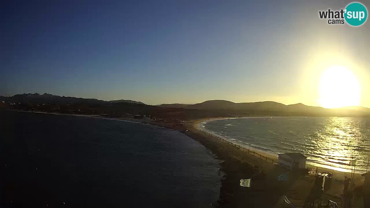 L’Isuledda spletna kamera Isola dei Gabbiani – Porto Pollo – Palau – Sardinija – Italija