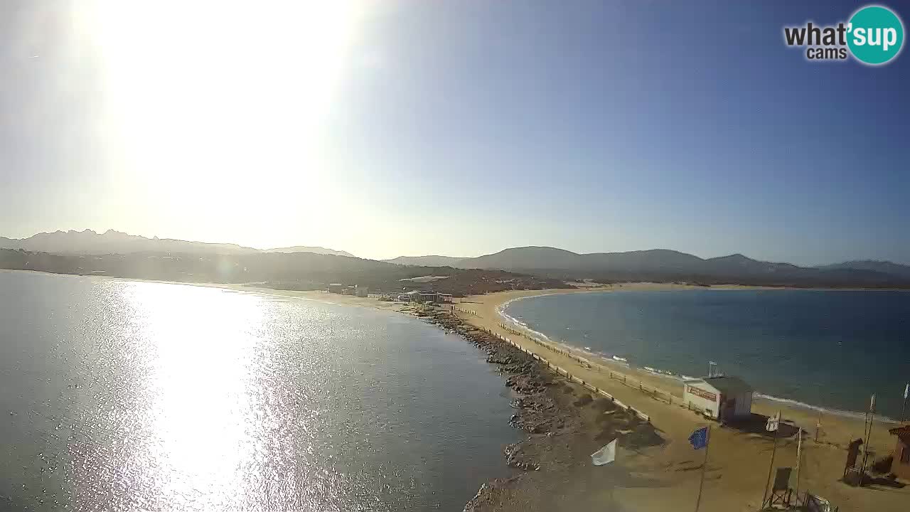 L’Isuledda spletna kamera Isola dei Gabbiani – Porto Pollo – Palau – Sardinija – Italija