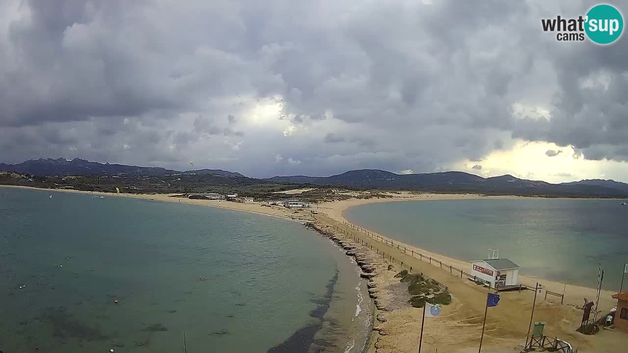 L’Isuledda spletna kamera Isola dei Gabbiani – Porto Pollo – Palau – Sardinija – Italija