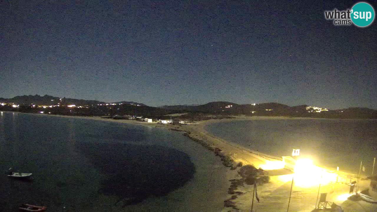 L’Isuledda spletna kamera Isola dei Gabbiani – Porto Pollo – Palau – Sardinija – Italija