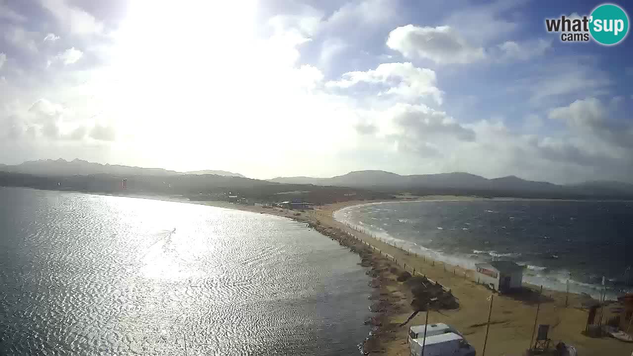 L’Isuledda spletna kamera Isola dei Gabbiani – Porto Pollo – Palau – Sardinija – Italija