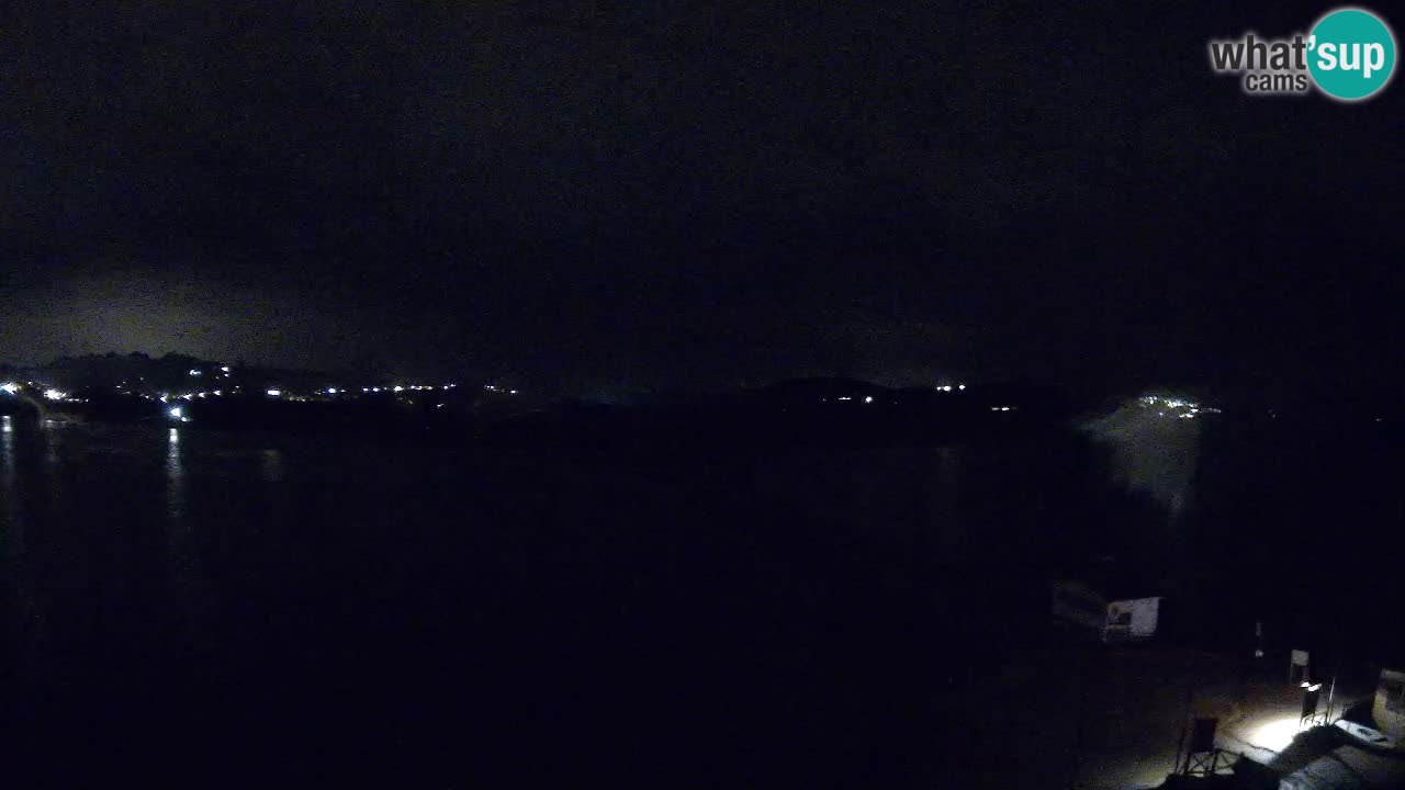 L’Isuledda spletna kamera Isola dei Gabbiani – Porto Pollo – Palau – Sardinija – Italija