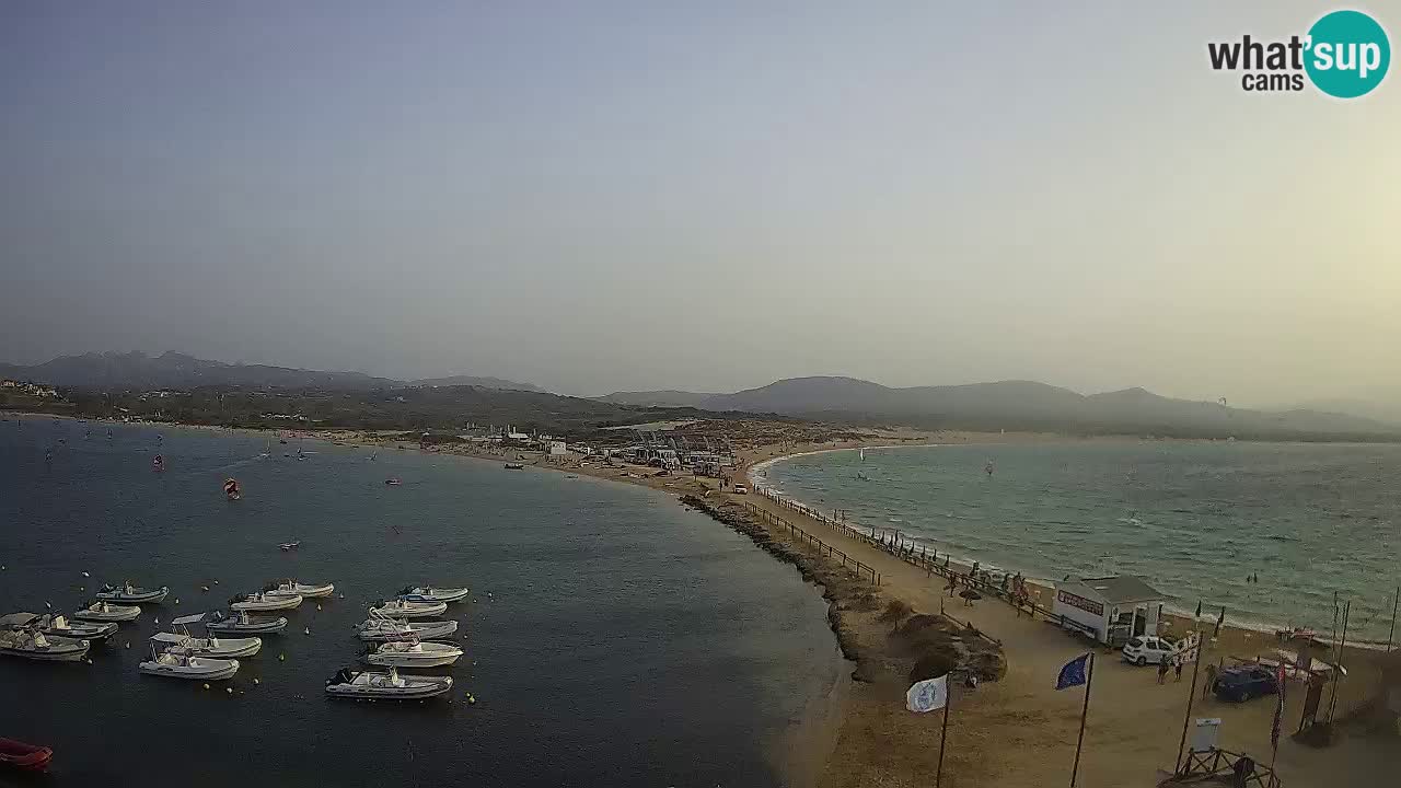 L’Isuledda spletna kamera Isola dei Gabbiani – Porto Pollo – Palau – Sardinija – Italija