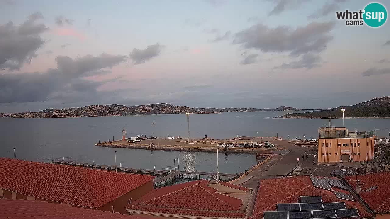 Spletna kamera Isola dei Gabbiani – Wind bar – Porto Pollo – Palau – Sardinija – Italija