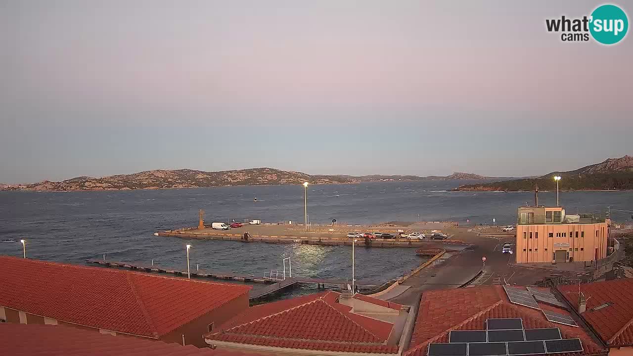 Spletna kamera Isola dei Gabbiani – Wind bar – Porto Pollo – Palau – Sardinija – Italija