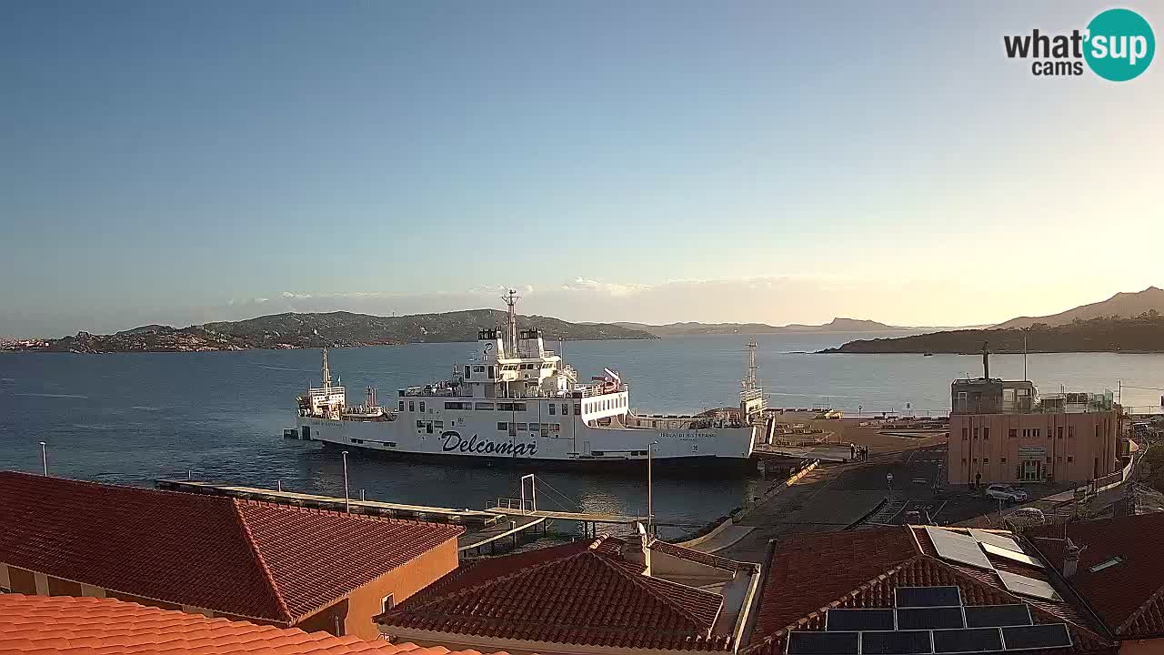 Spletna kamera Isola dei Gabbiani – Wind bar – Porto Pollo – Palau – Sardinija – Italija