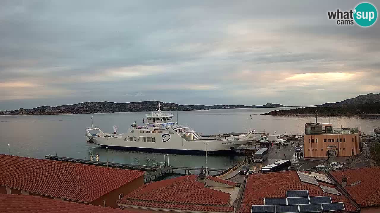 Spletna kamera Isola dei Gabbiani – Wind bar – Porto Pollo – Palau – Sardinija – Italija