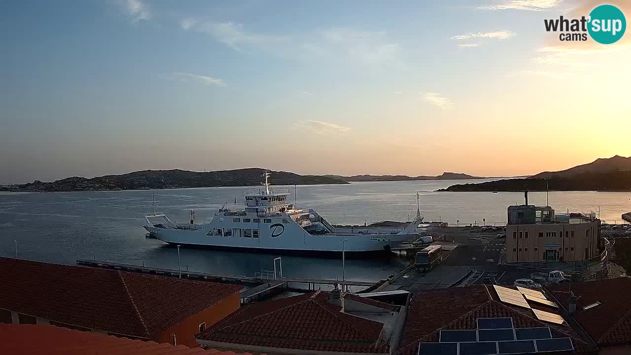 Spletna kamera Isola dei Gabbiani – Wind bar – Porto Pollo – Palau – Sardinija – Italija