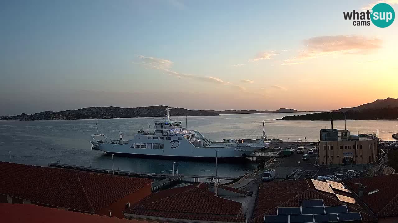 Spletna kamera Isola dei Gabbiani – Wind bar – Porto Pollo – Palau – Sardinija – Italija