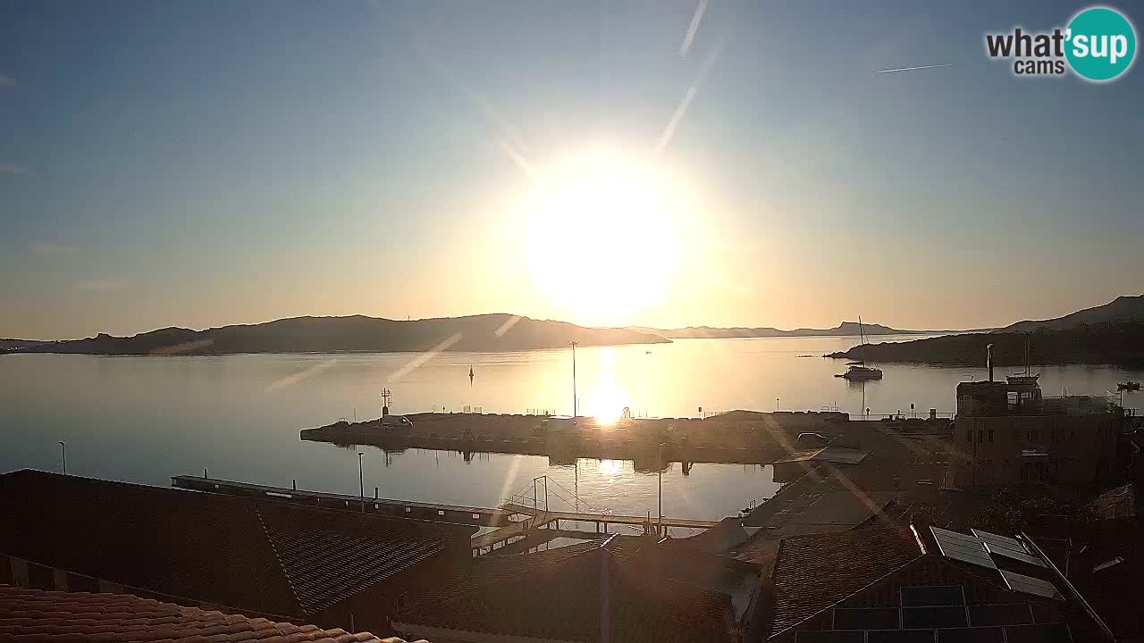 Spletna kamera Isola dei Gabbiani – Wind bar – Porto Pollo – Palau – Sardinija – Italija