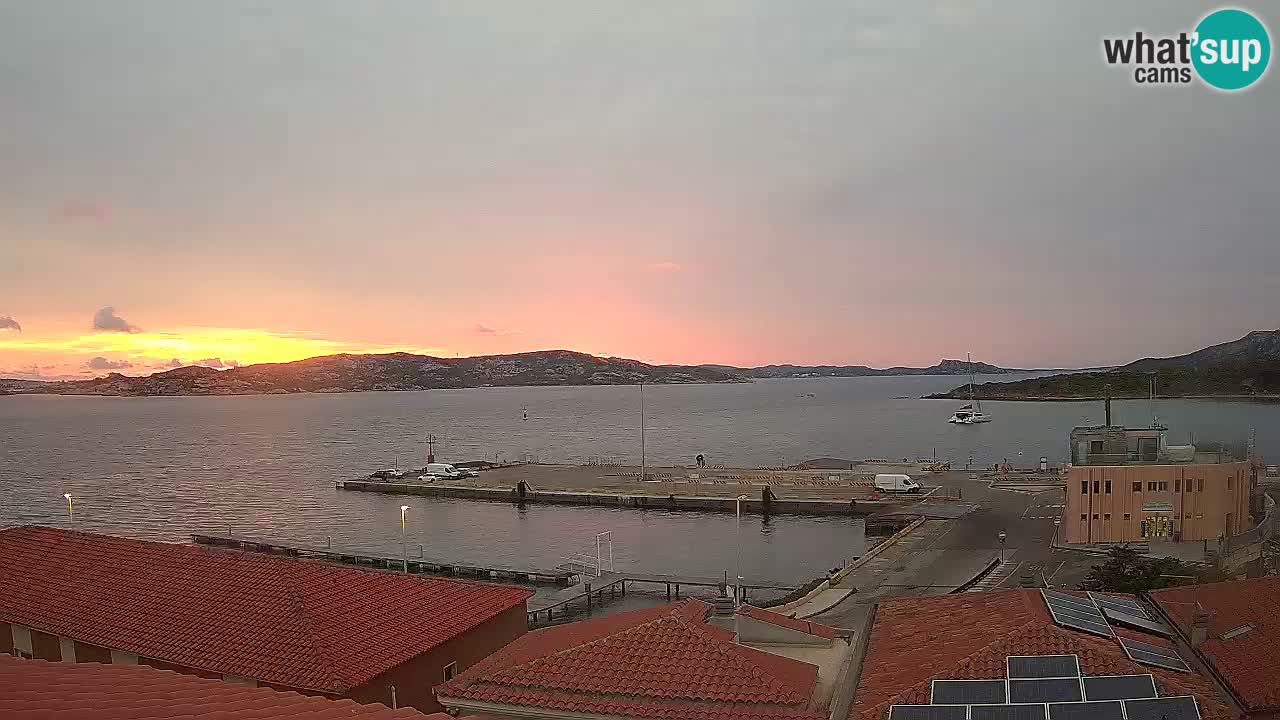 Spletna kamera Isola dei Gabbiani – Wind bar – Porto Pollo – Palau – Sardinija – Italija