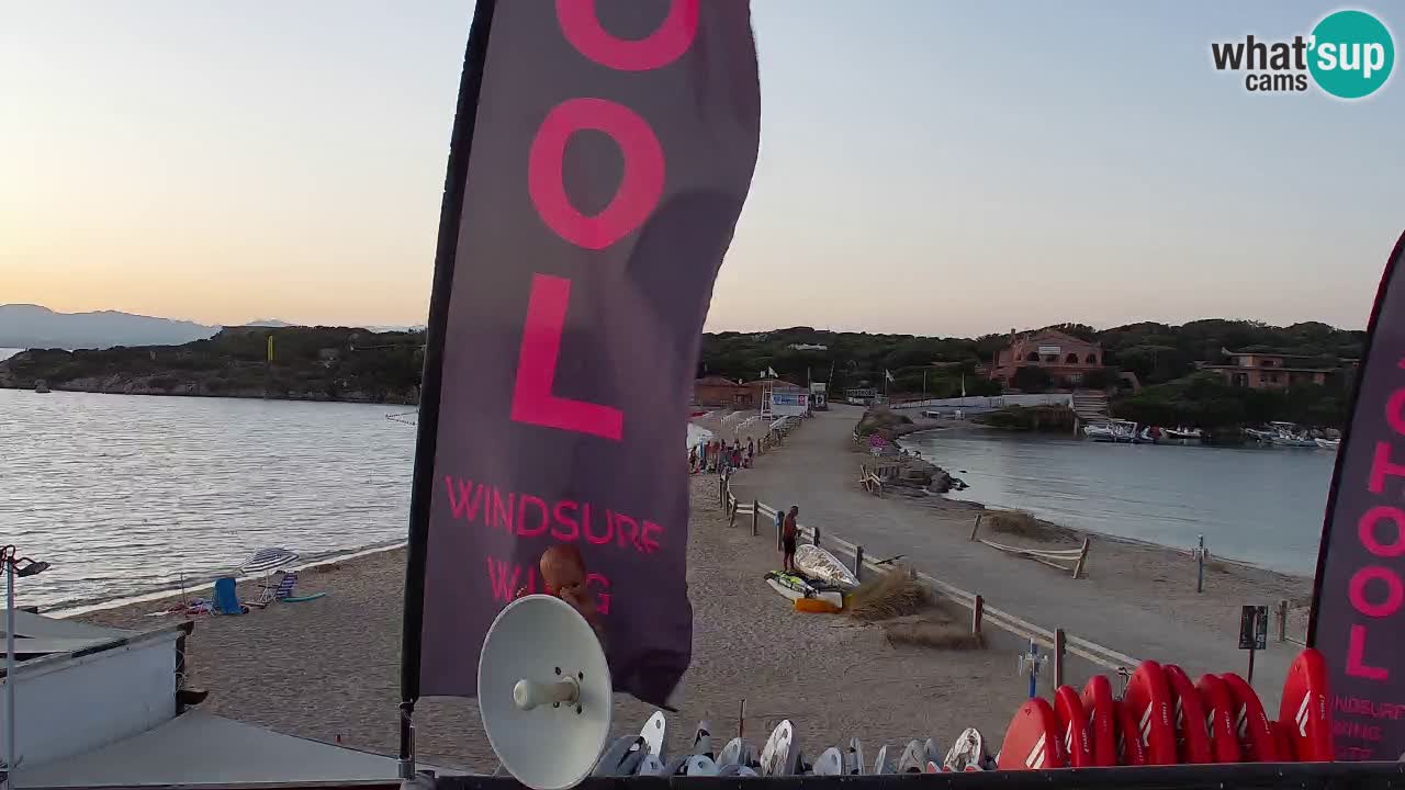 Spletna kamera Isola dei Gabbiani – Wind bar – Porto Pollo – Palau – Sardinija – Italija