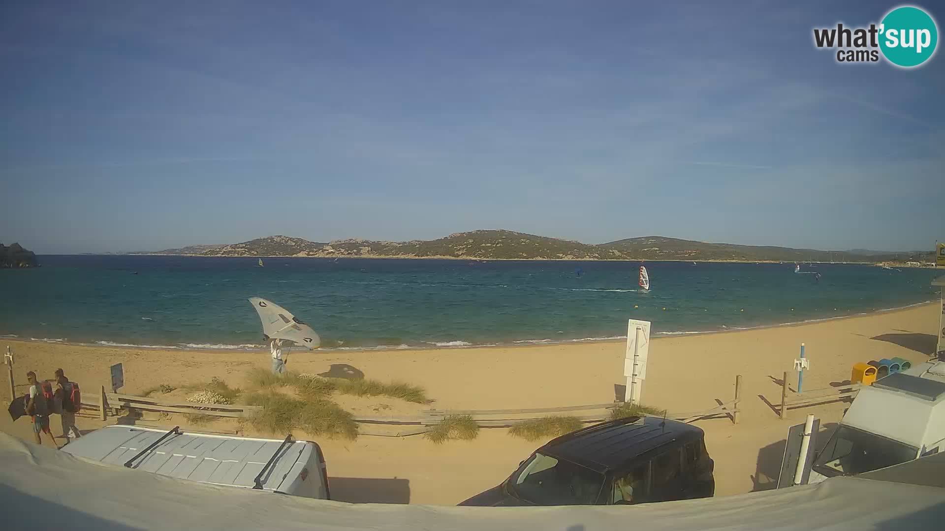 Spletna kamera v živo za jadranje na deski in kajtanje Porto Pollo – Sardinija – Italija