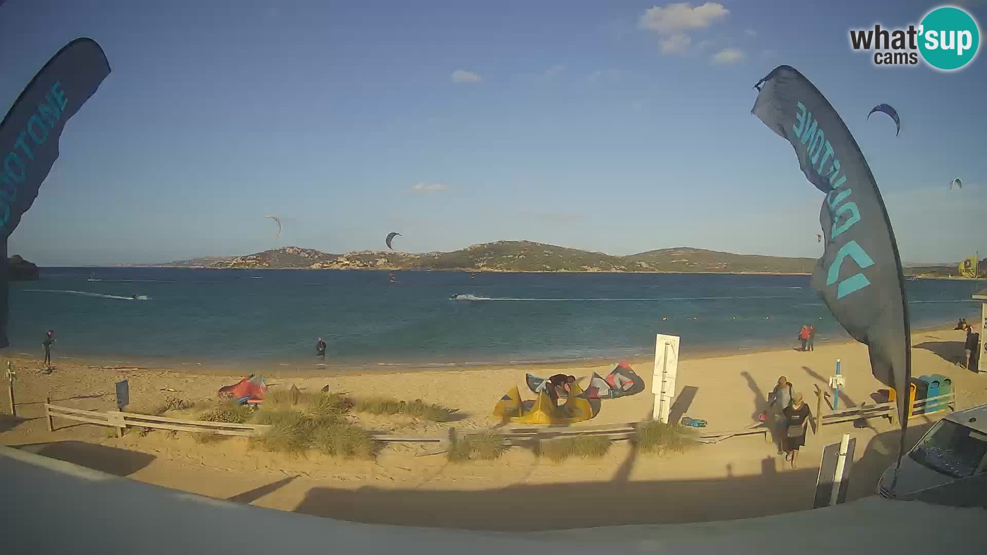 Porto Pollo Windsurfing and Kite surfing live webcam – Sardinia – Italy