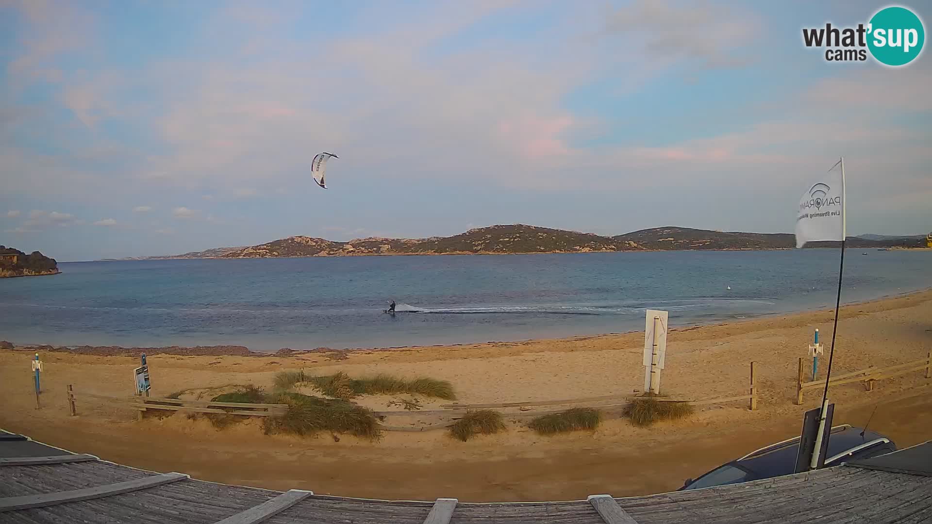 Porto Pollo Windsurfing i Kite surfanje web kamera uživo – Sardinija – Italija