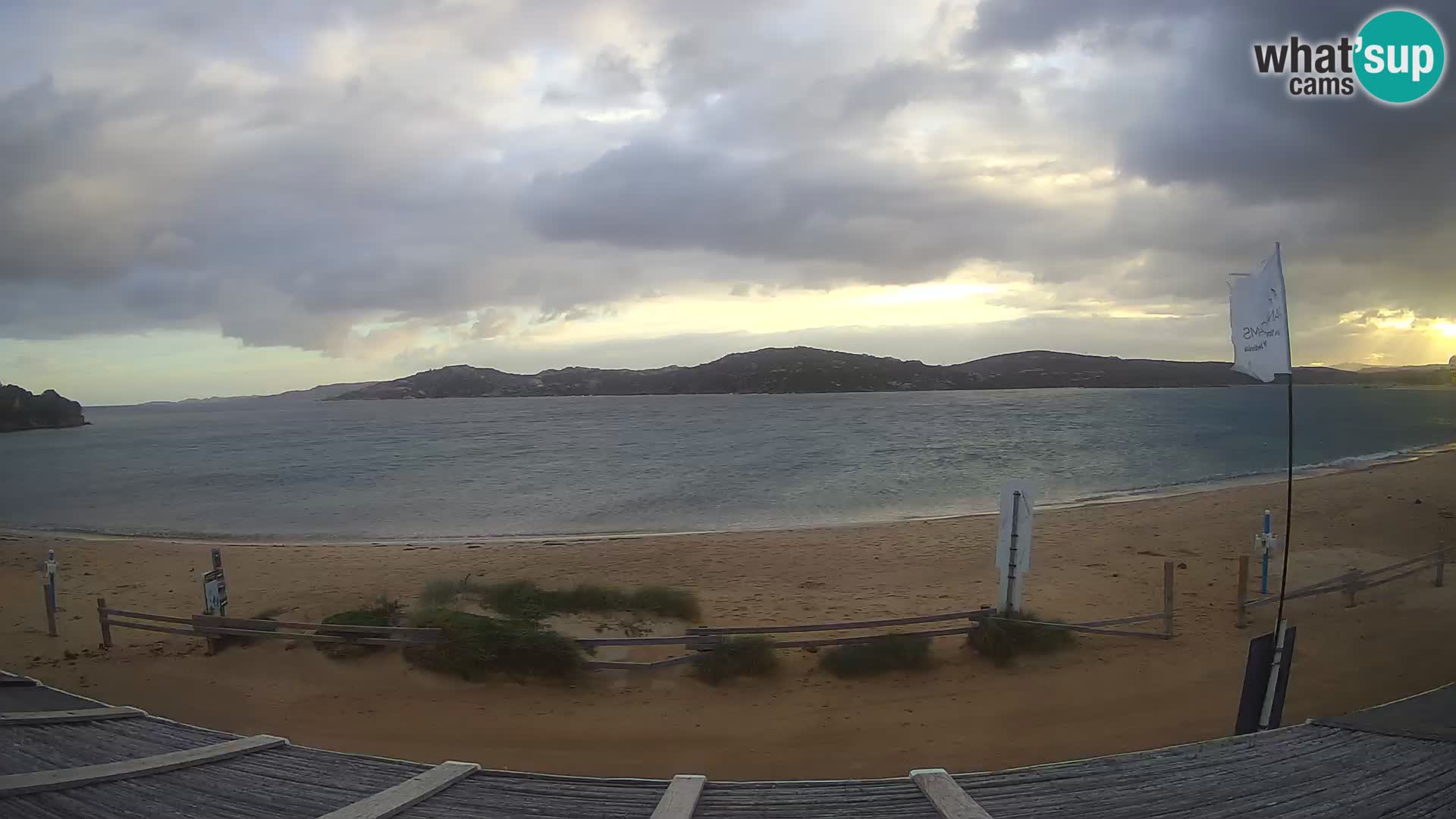 Webcam en direct de planche à voile et de kite surf à Porto Pollo – Sardaigne – Italie