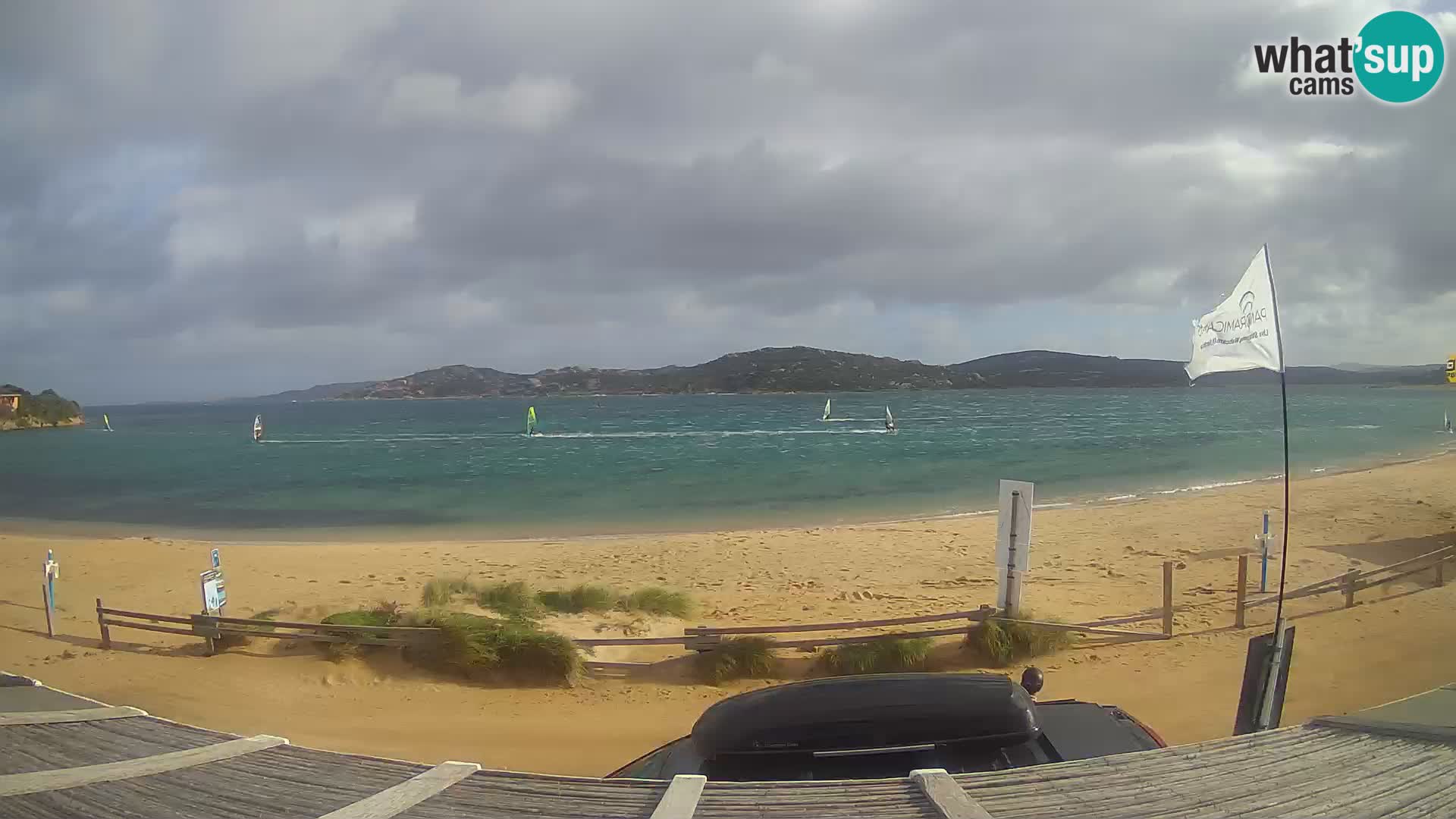 Webcam en direct de planche à voile et de kite surf à Porto Pollo – Sardaigne – Italie