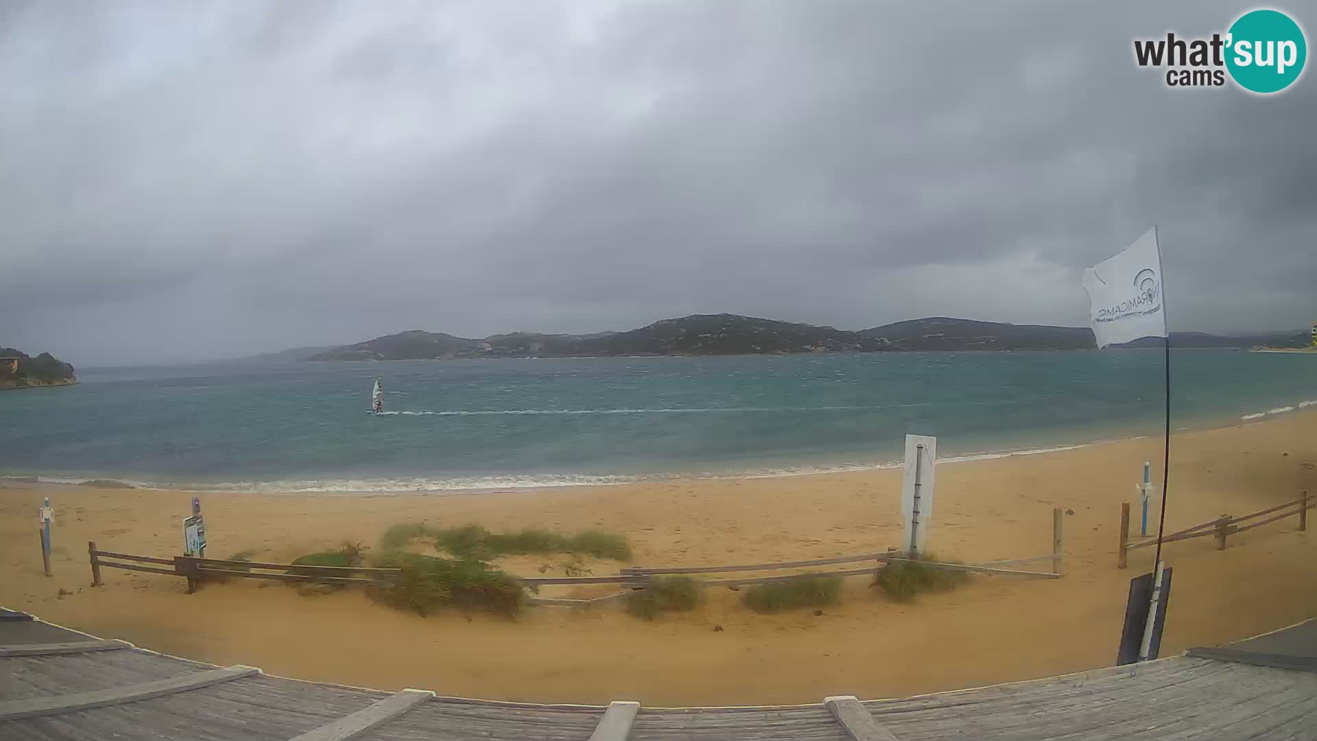 Webcam en direct de planche à voile et de kite surf à Porto Pollo – Sardaigne – Italie