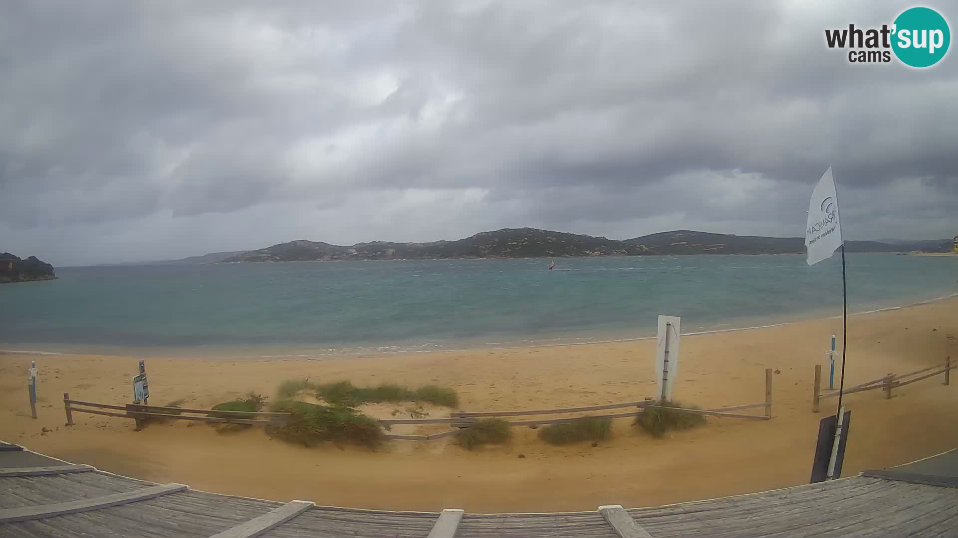 Webcam en direct de planche à voile et de kite surf à Porto Pollo – Sardaigne – Italie