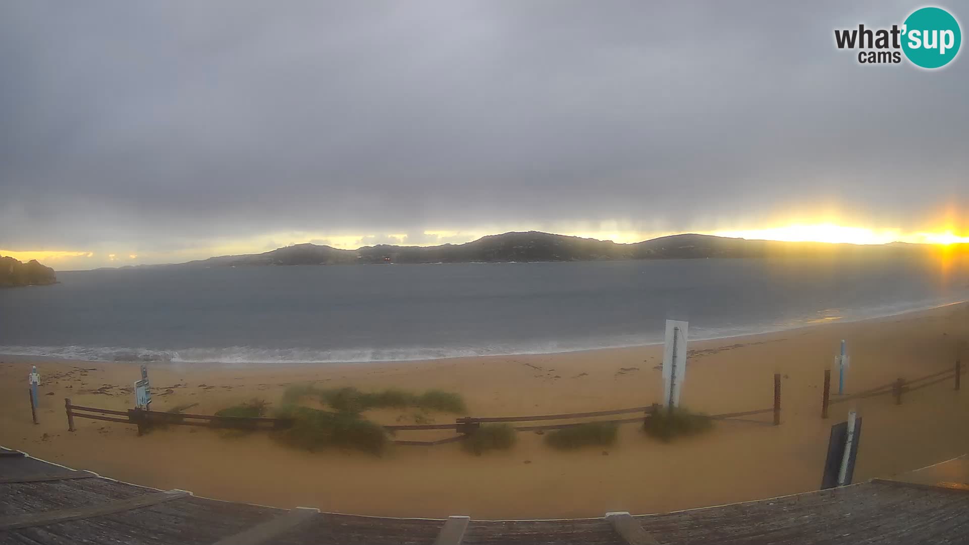 Webcam en direct de planche à voile et de kite surf à Porto Pollo – Sardaigne – Italie