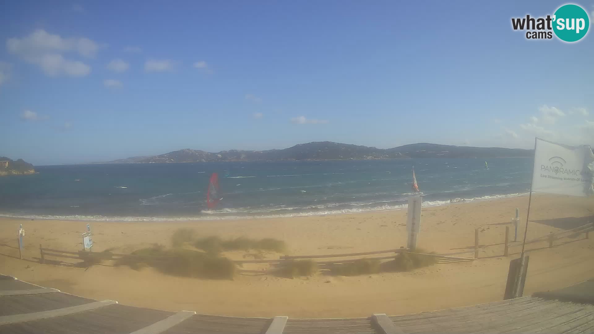 Webcam en direct de planche à voile et de kite surf à Porto Pollo – Sardaigne – Italie