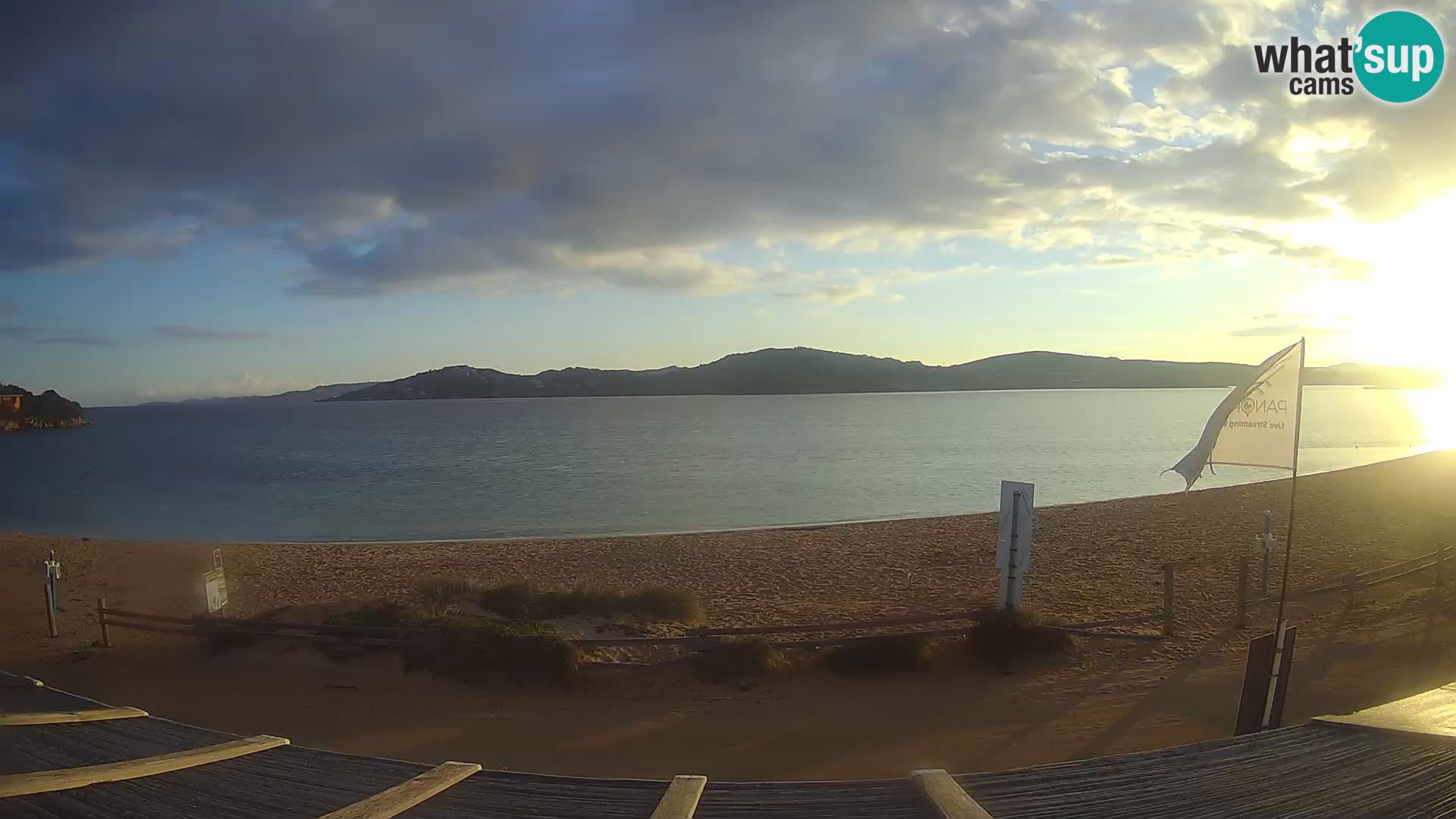 Webcam en direct de planche à voile et de kite surf à Porto Pollo – Sardaigne – Italie