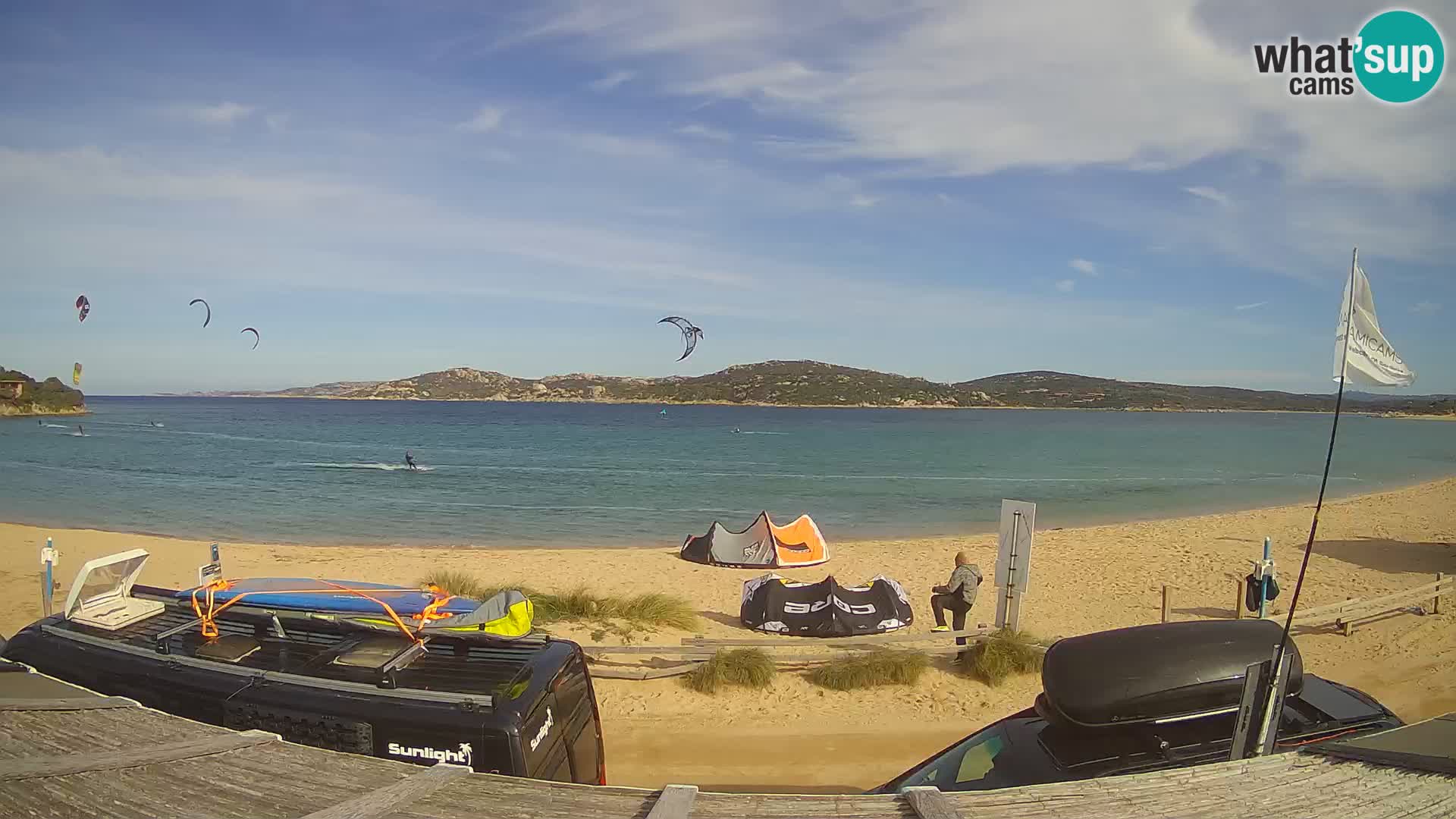 Porto Pollo Windsurfing i Kite surfanje web kamera uživo – Sardinija – Italija