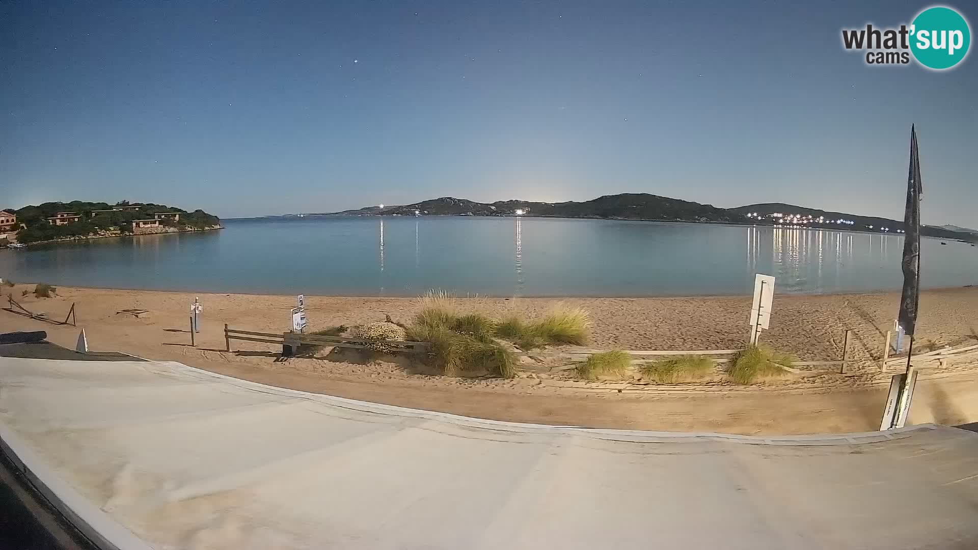 Porto Pollo Windsurfing i Kite surfanje web kamera uživo – Sardinija – Italija